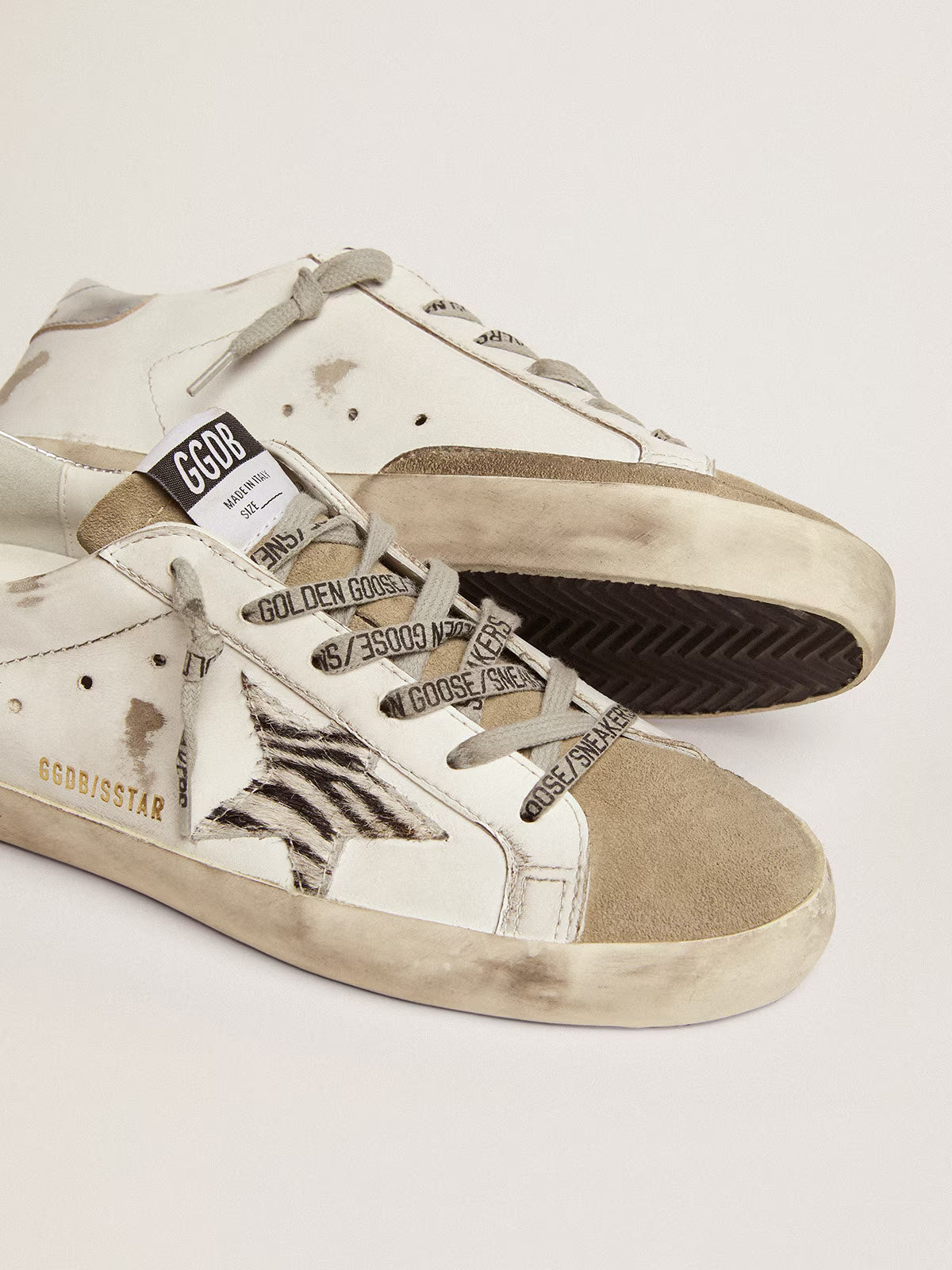 Tenis Golden Goose Super Star Leather Zebra Horsy Mujer