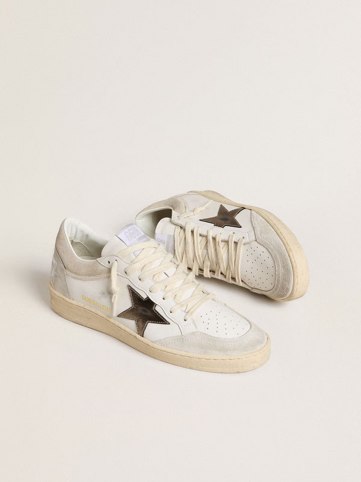 Tenis Golden Goose Ballstar Leather And Suede Upper Laminated Star Mujer