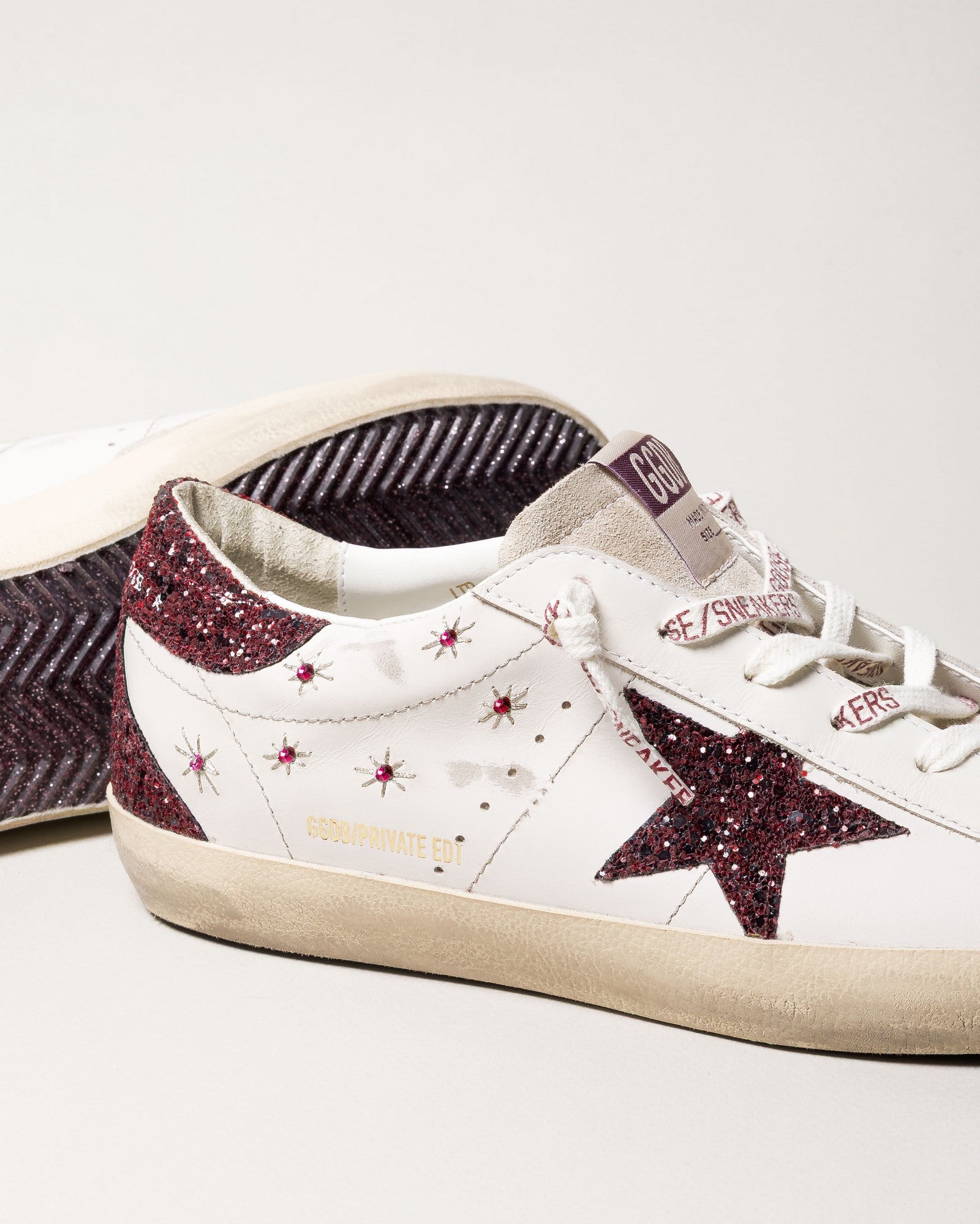 Tenis Golden Goose Super Star Suede Embroidery Laminated Star Mujer
