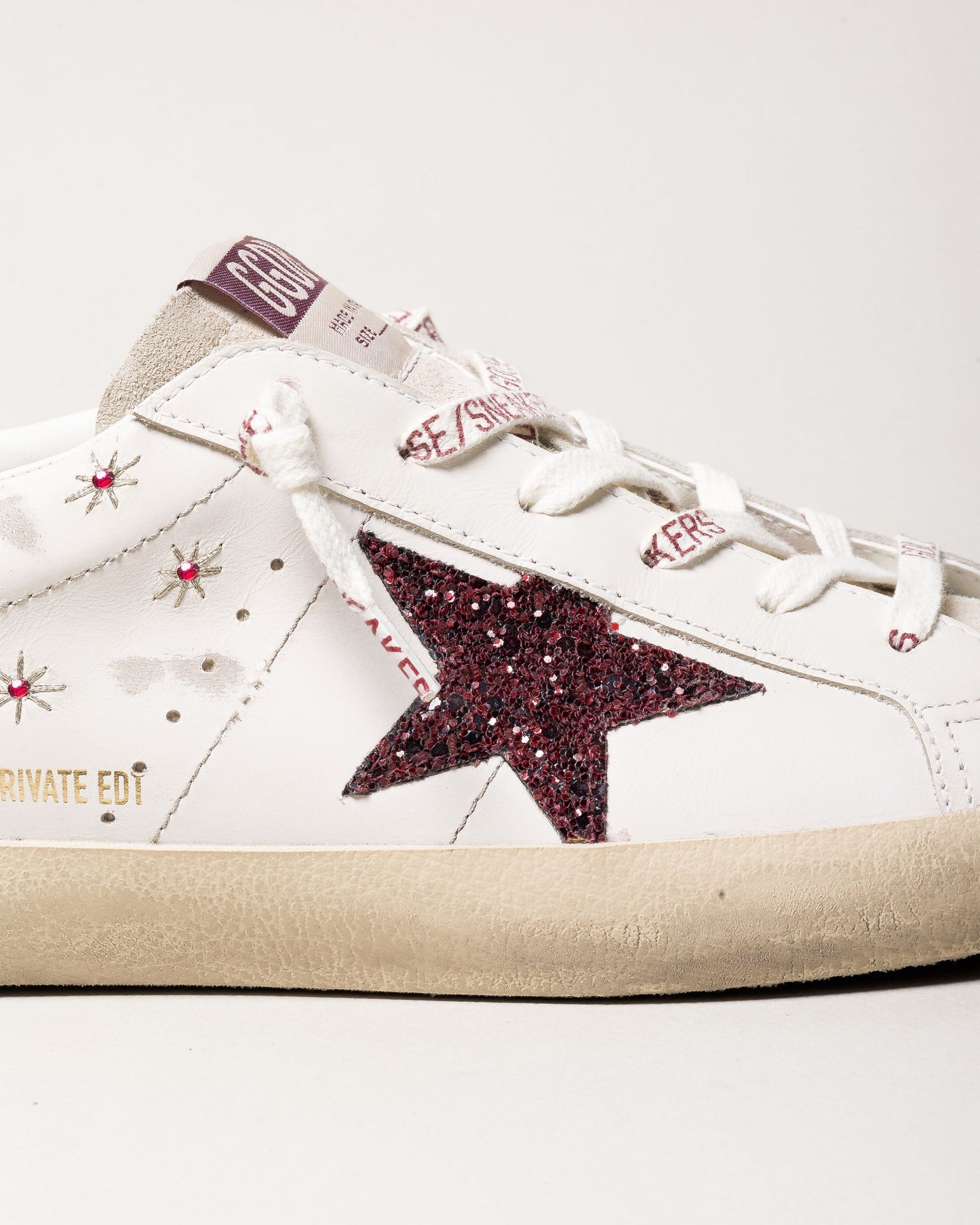 Tenis Golden Goose Super Star Suede Embroidery Laminated Star Mujer