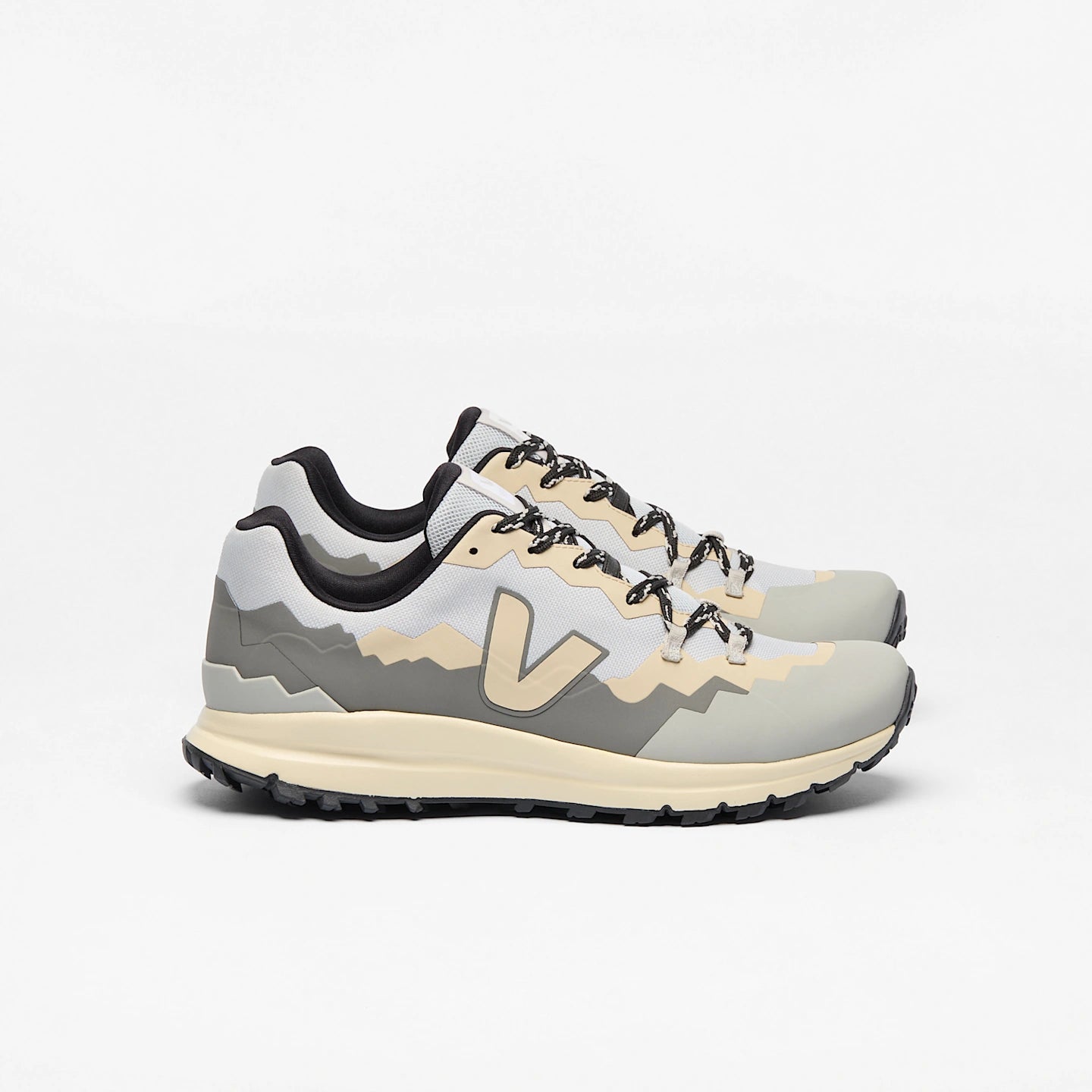Tenis Veja De Mujer Fitz Roy Trek-Shell Shark Almond