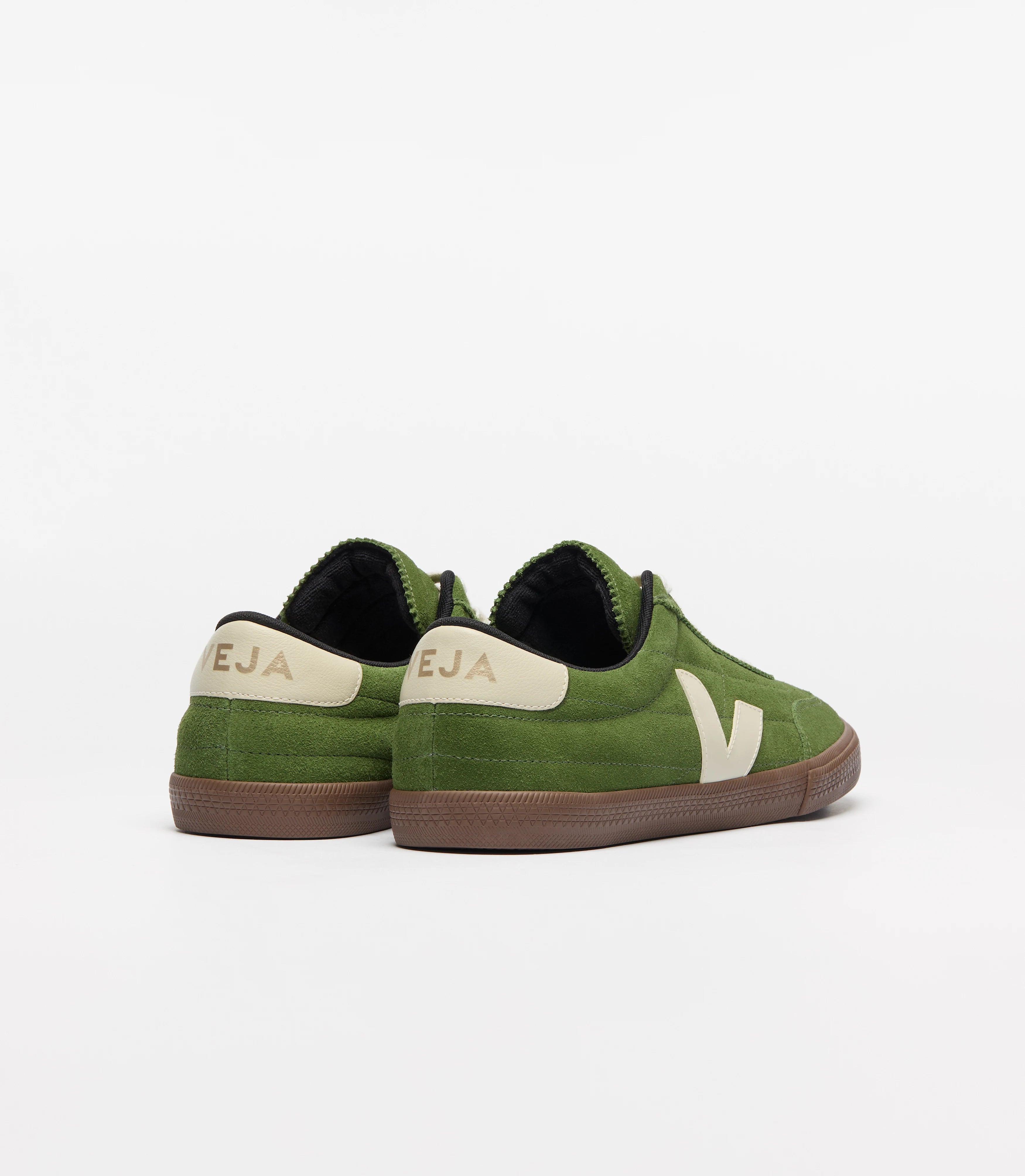Tenis Veja De Mujer Panenka Suede Militar Pierre Bark