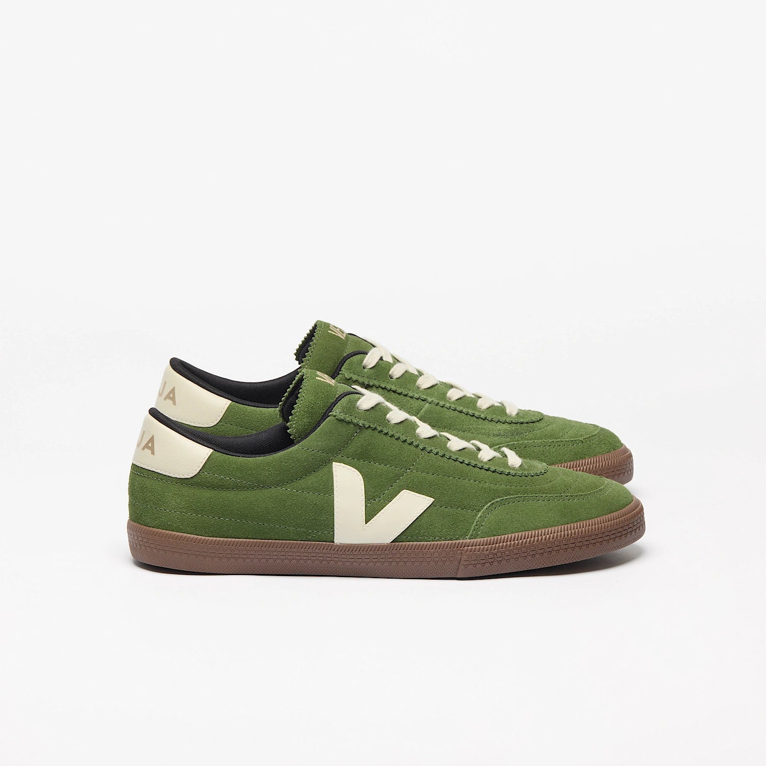 Tenis Veja De Hombre Panenka Suede