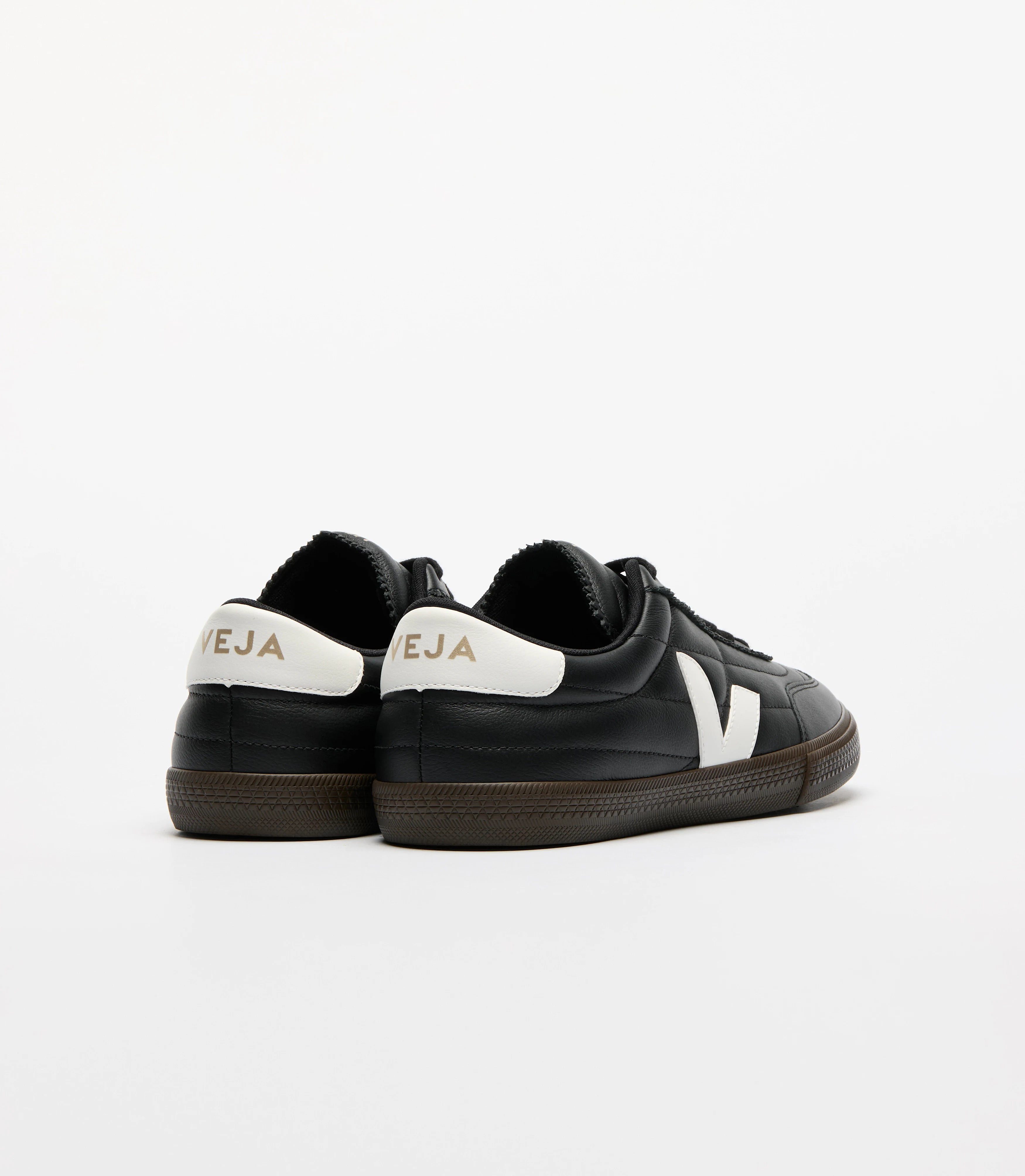 Tenis Veja De Mujer Panenka Leather Black White