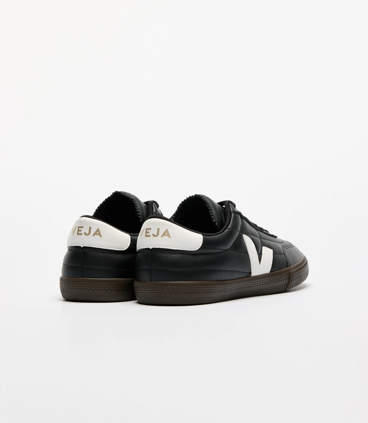 Tenis Veja De Mujer Panenka Leather Black White