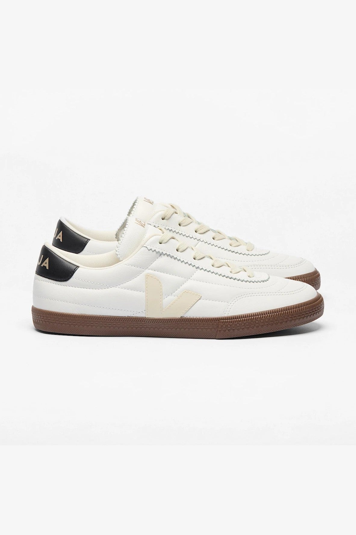 Tenis Veja De Hombre Panenka Leather White Black Bark