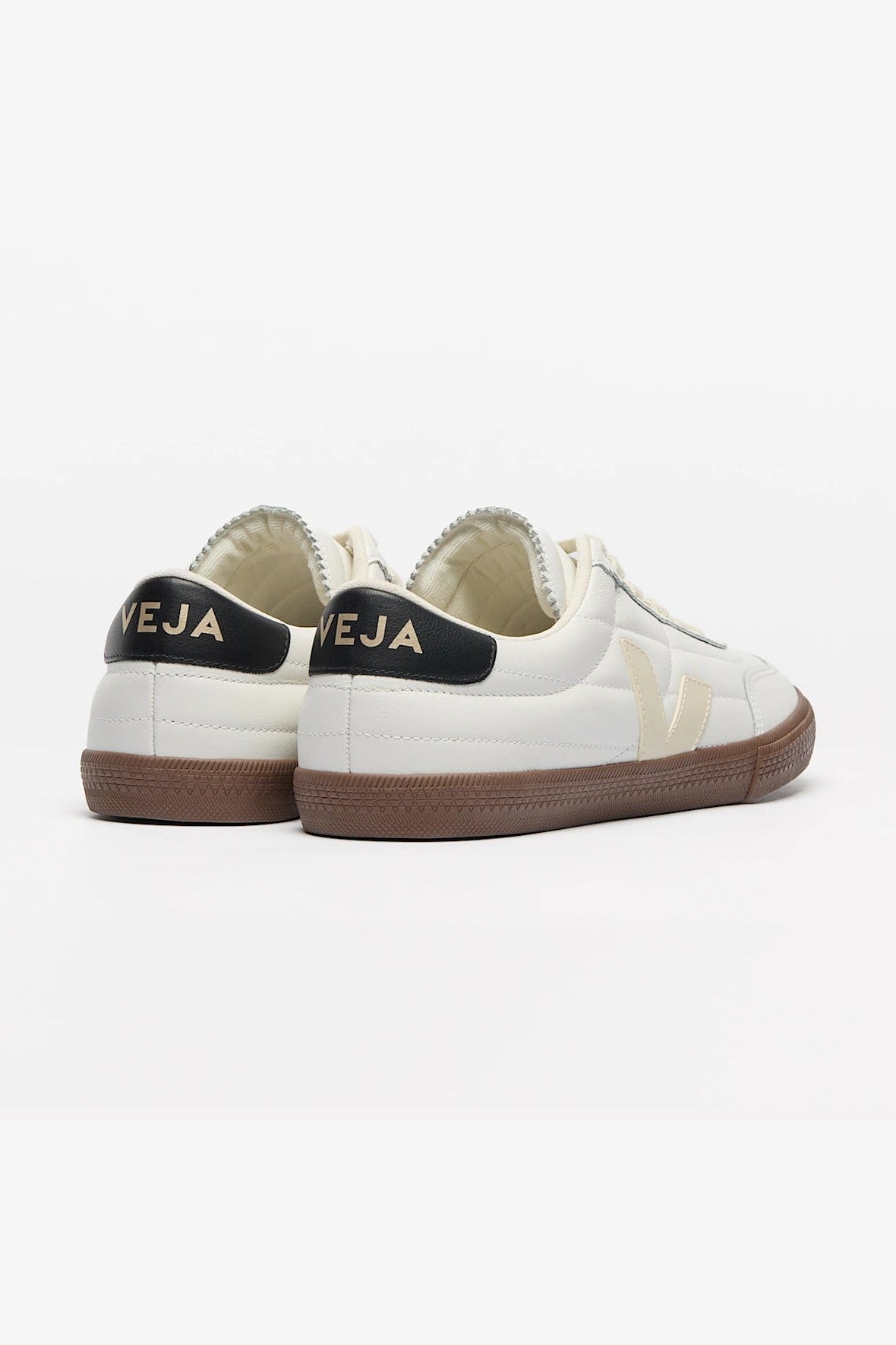 Tenis Veja De Hombre Panenka Leather White Black Bark