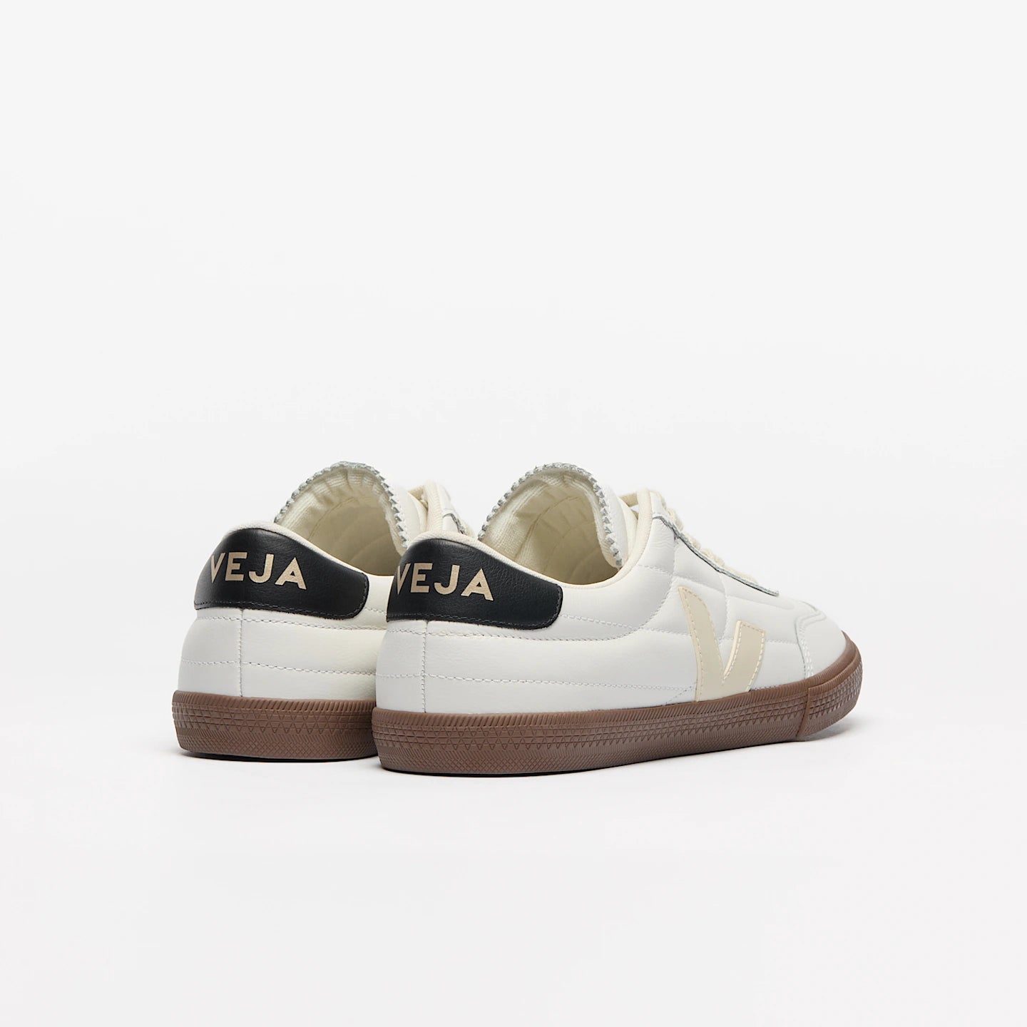 Tenis Veja De Mujer Panenka Leather White Black Bark