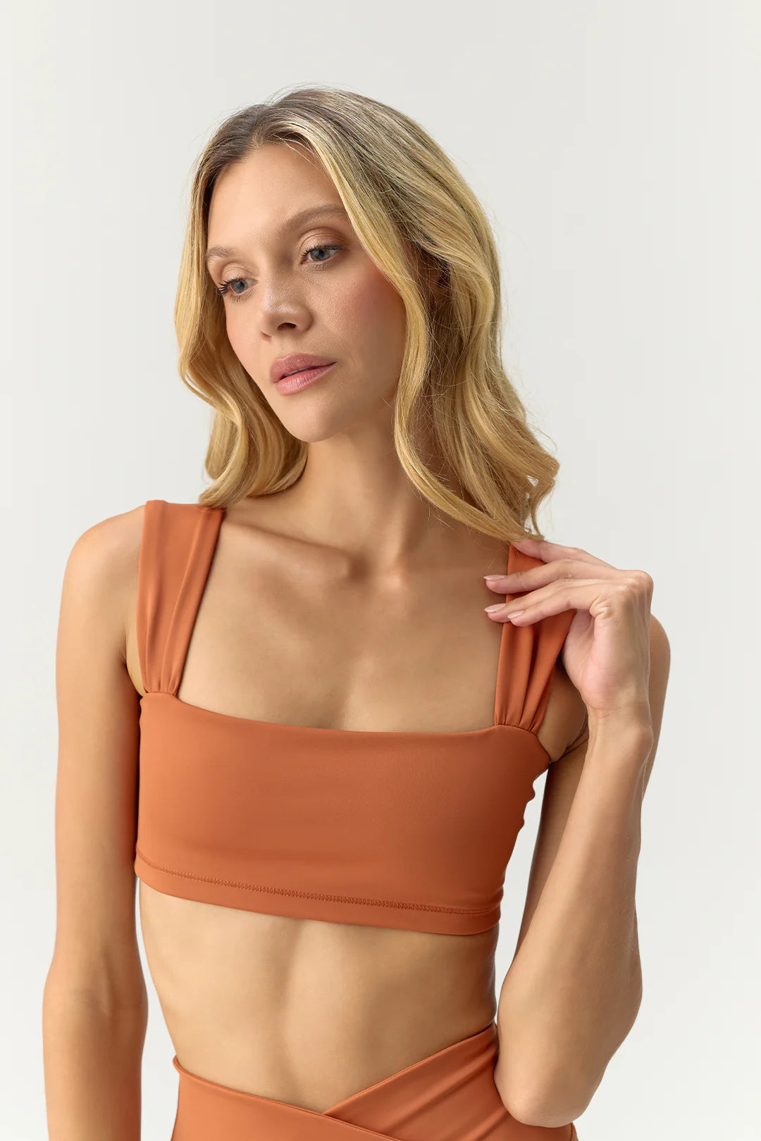 Top deportivo Saffron moon