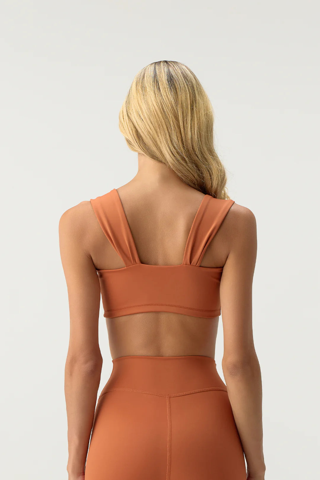 Top deportivo Saffron moon