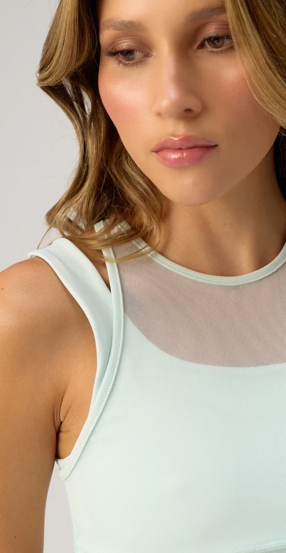 Top Deportivo Siren Lift