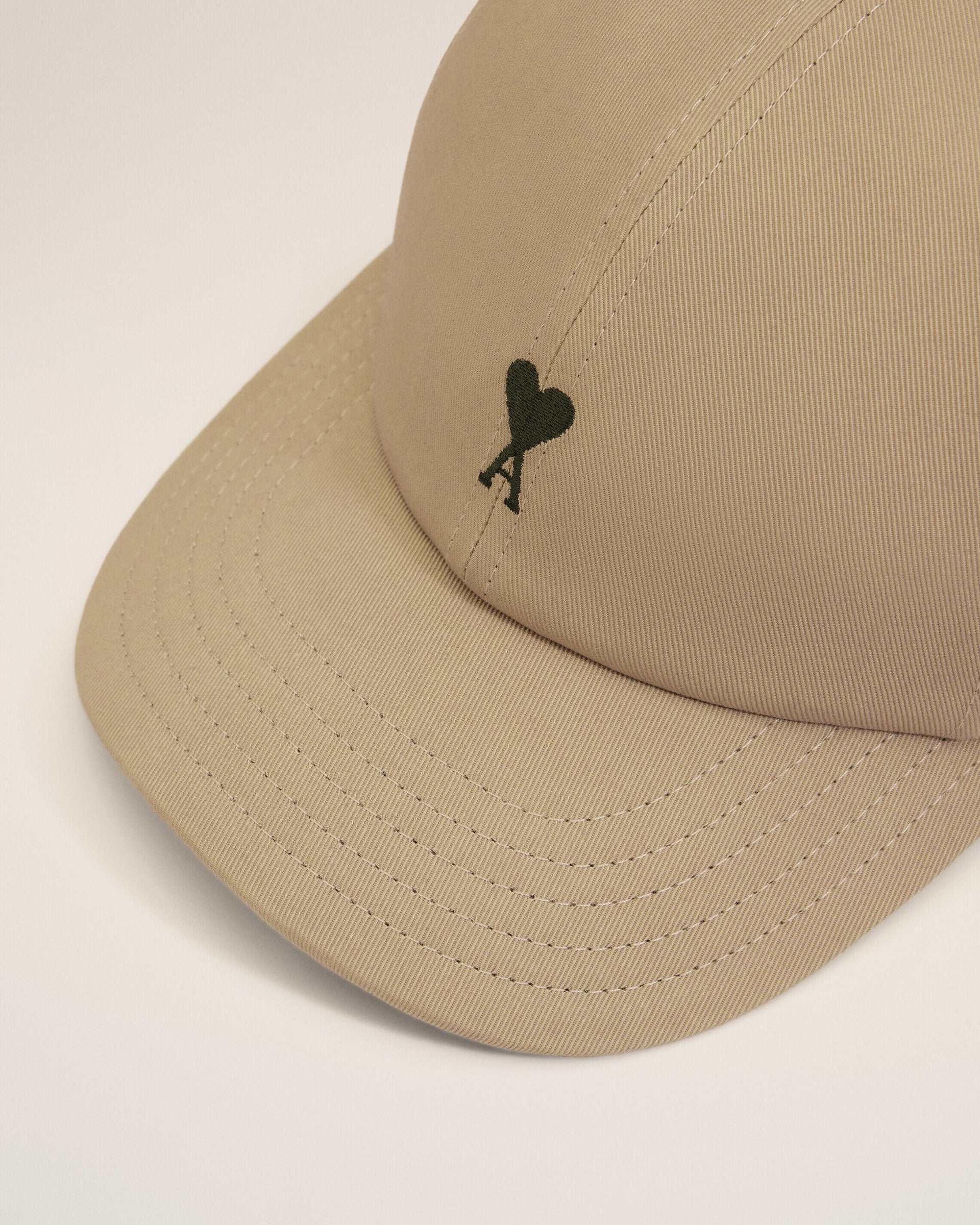 Gorra Con Bordado Ami De Coeur De Algodón Beige GORRAS Malva CO