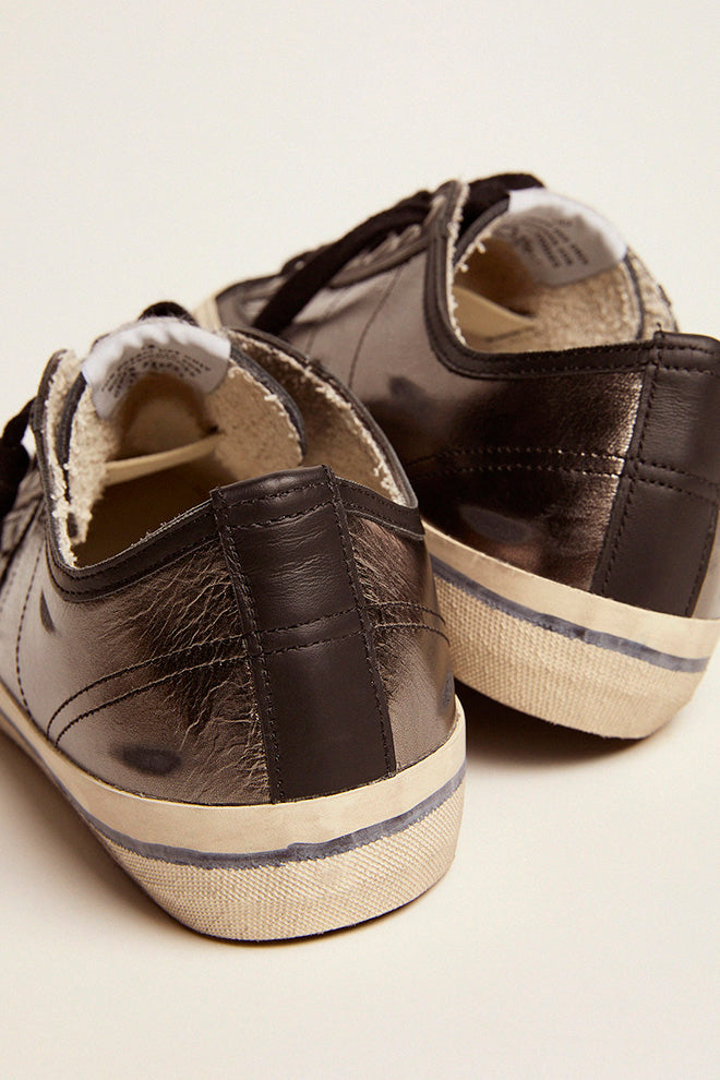 Tenis Golden Goose V-Star 2 Laminated Upper Rubber Mujer