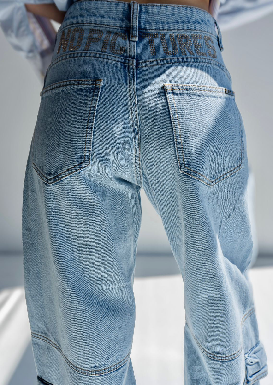 Jean No Pictures Blue