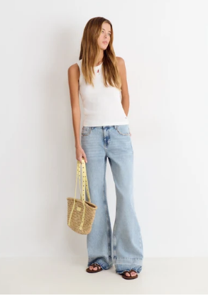 Jeans Relaxed Tachas Y Bajo