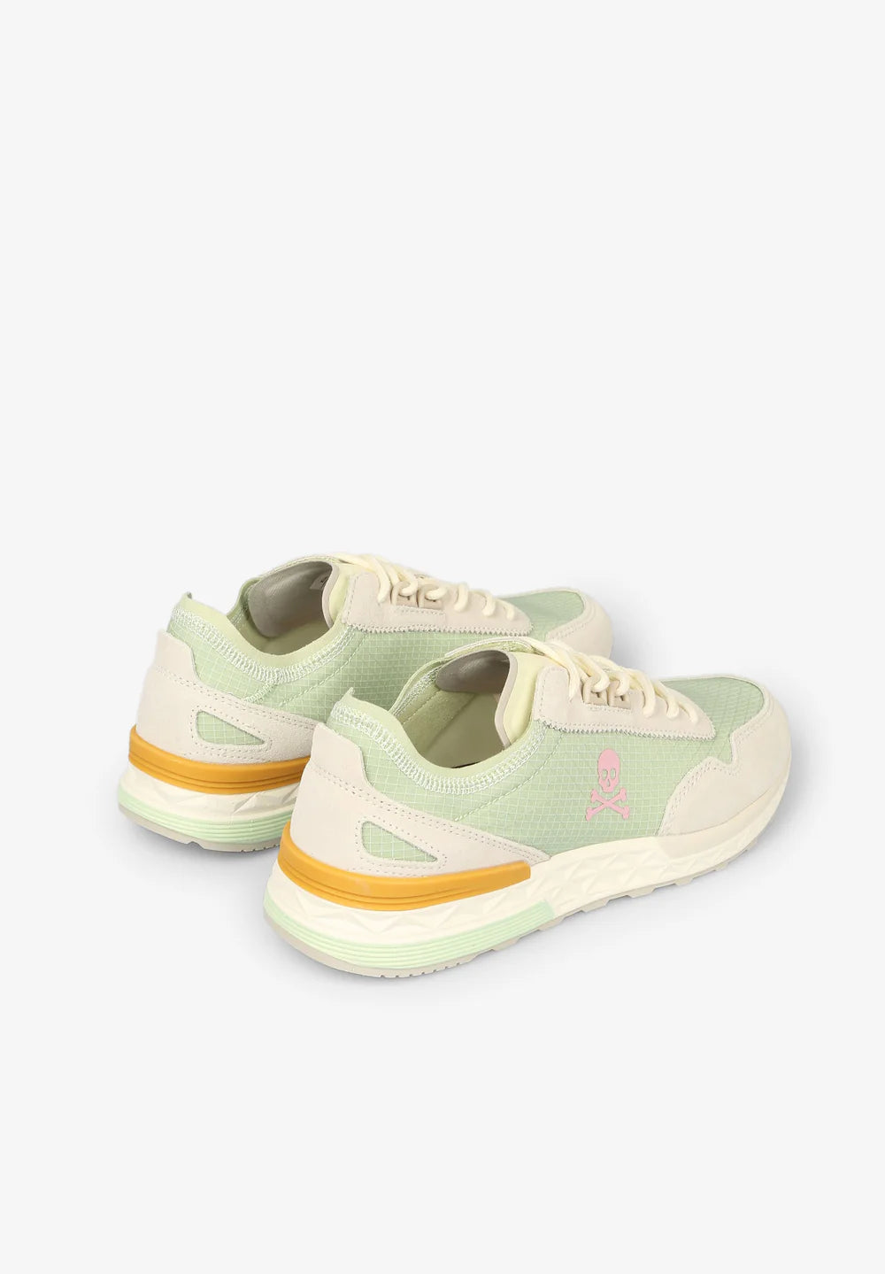 Tenis Moon
