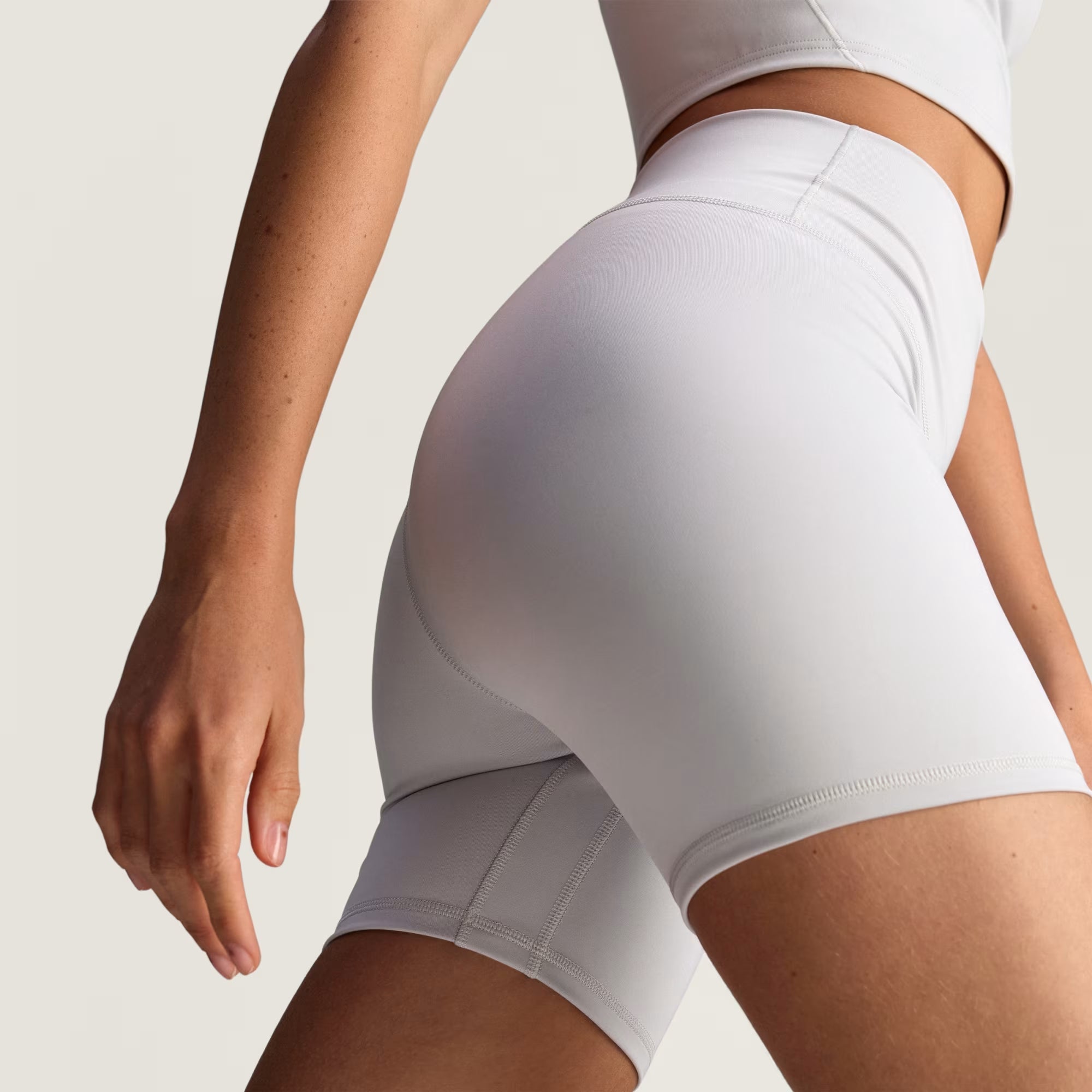 Shorts Adidas Yoga Mujer
