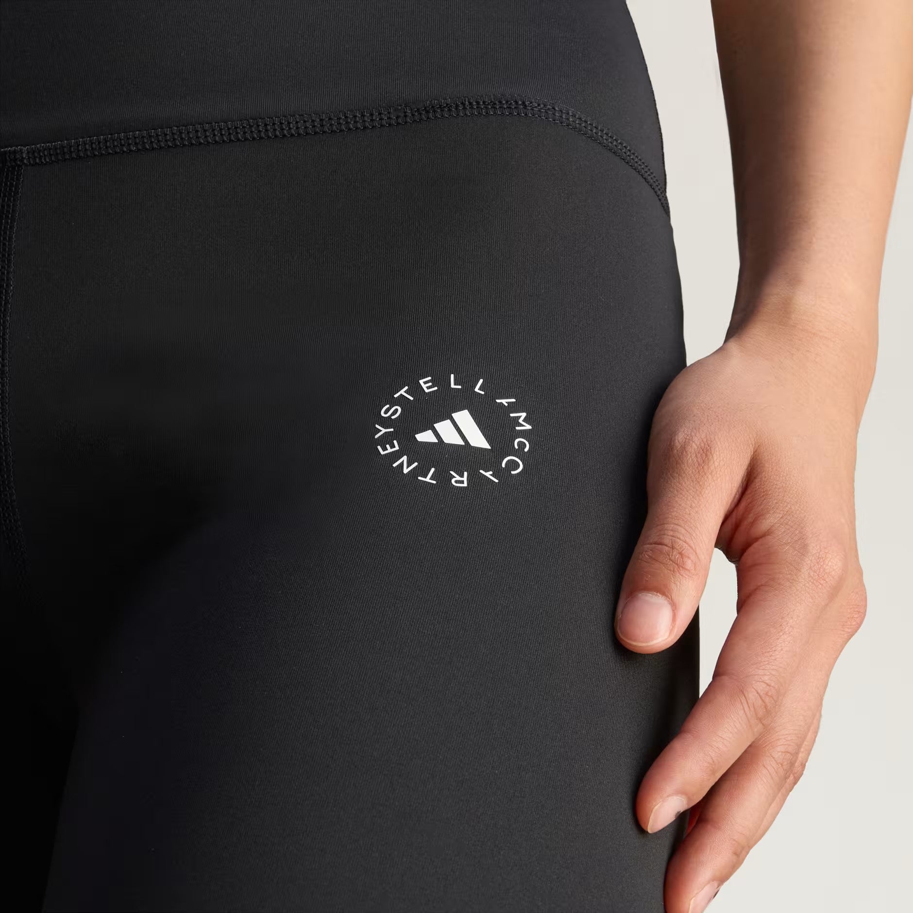 Short Corto Adidas By Stella Mccartney