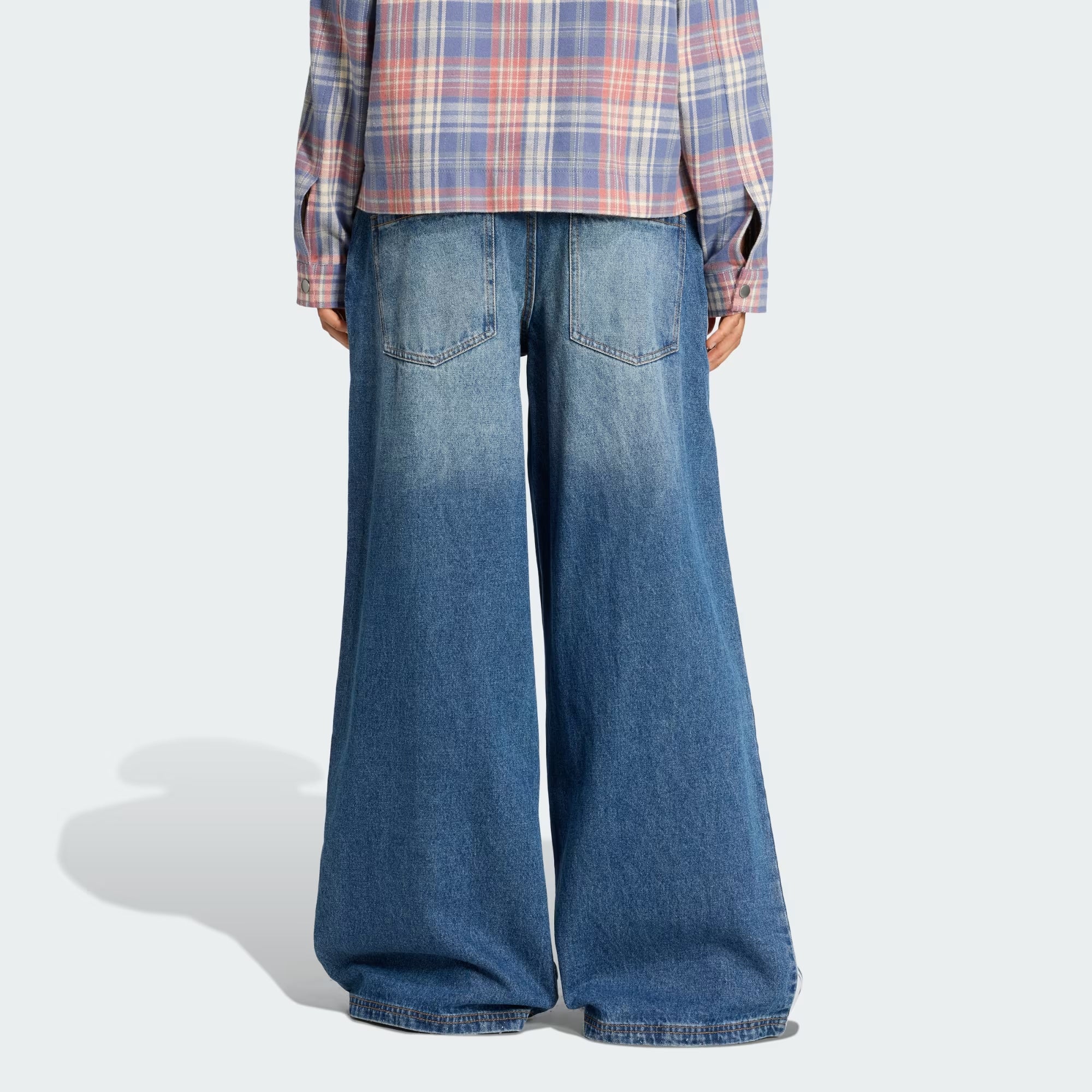 Pantalon Holgado De Mezclilla Desgastados Adidas Originals