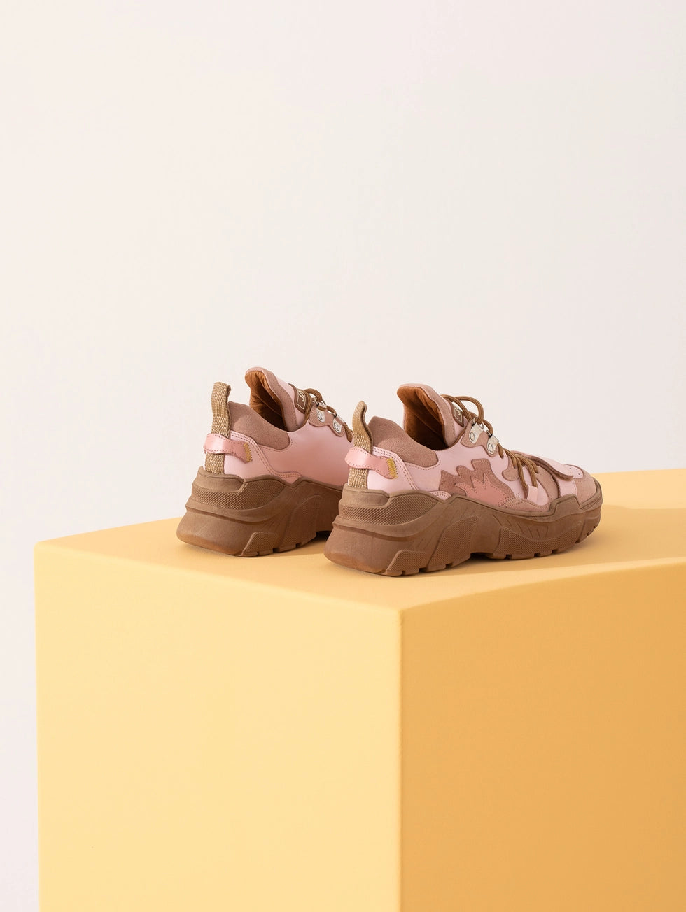 Zapatilla Fire Rosa