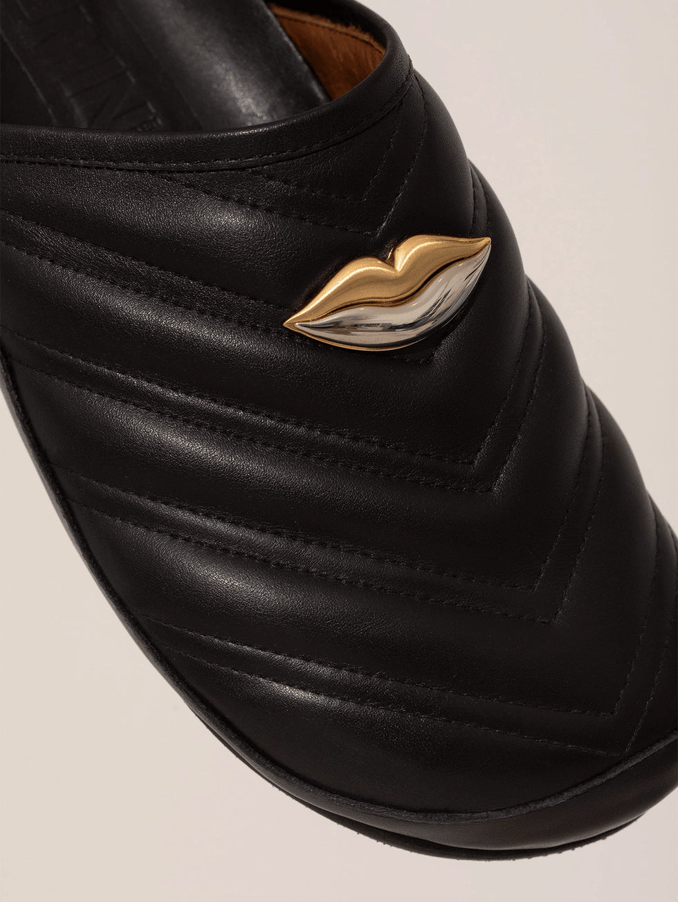 Zueco Lipstick Negro