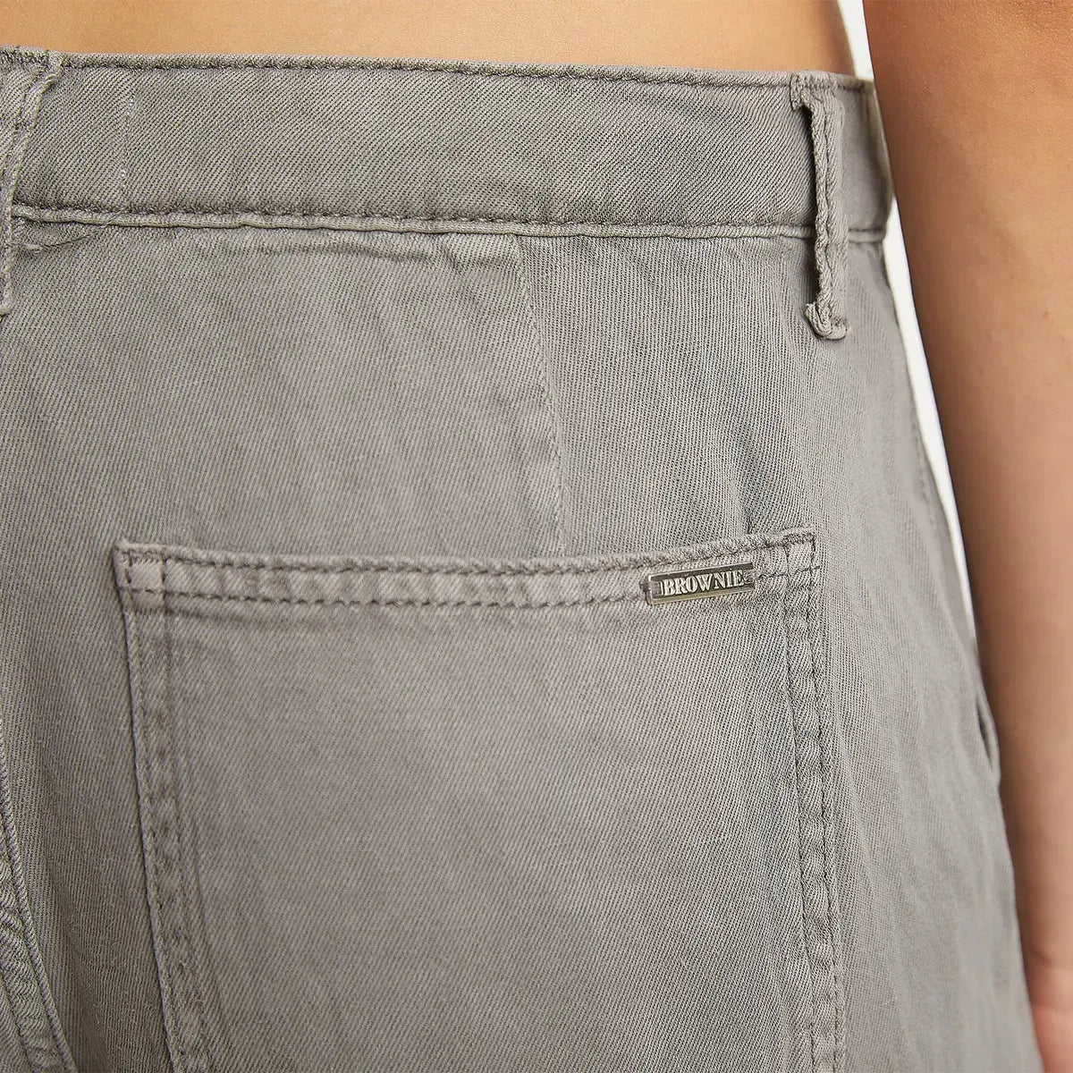 Pantalon Bolsillo Parche Fluido
