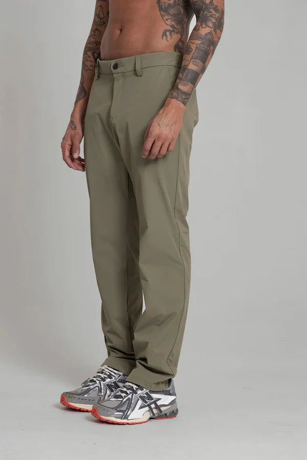 Pantalón Chino Stellar Verde Oliva