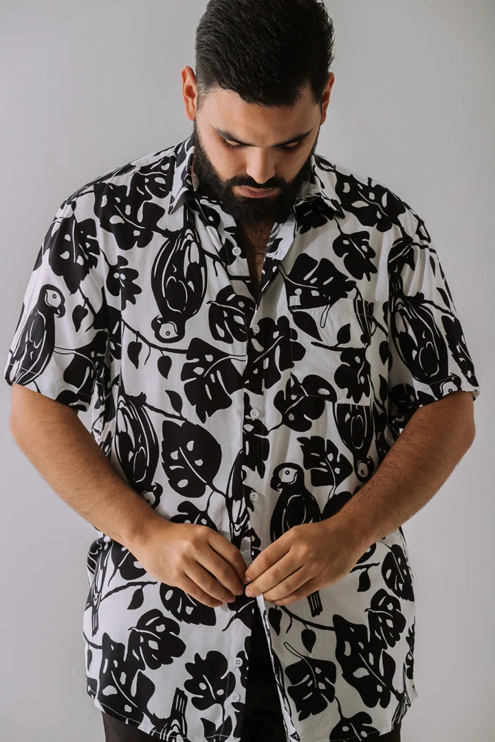 Camisa Loros y Hojas