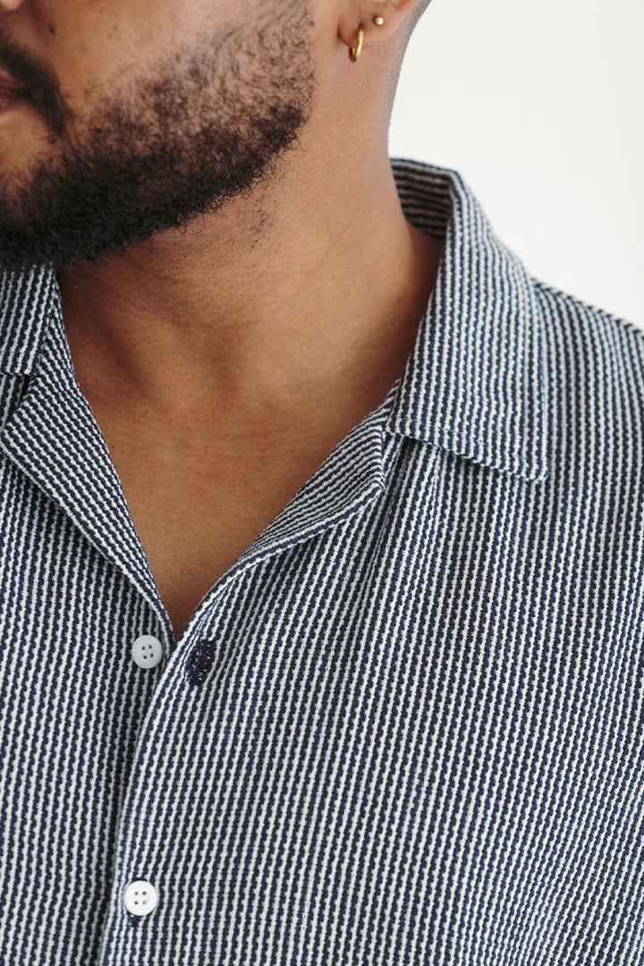 Camisa Tejida Rayas Azul y Blanco