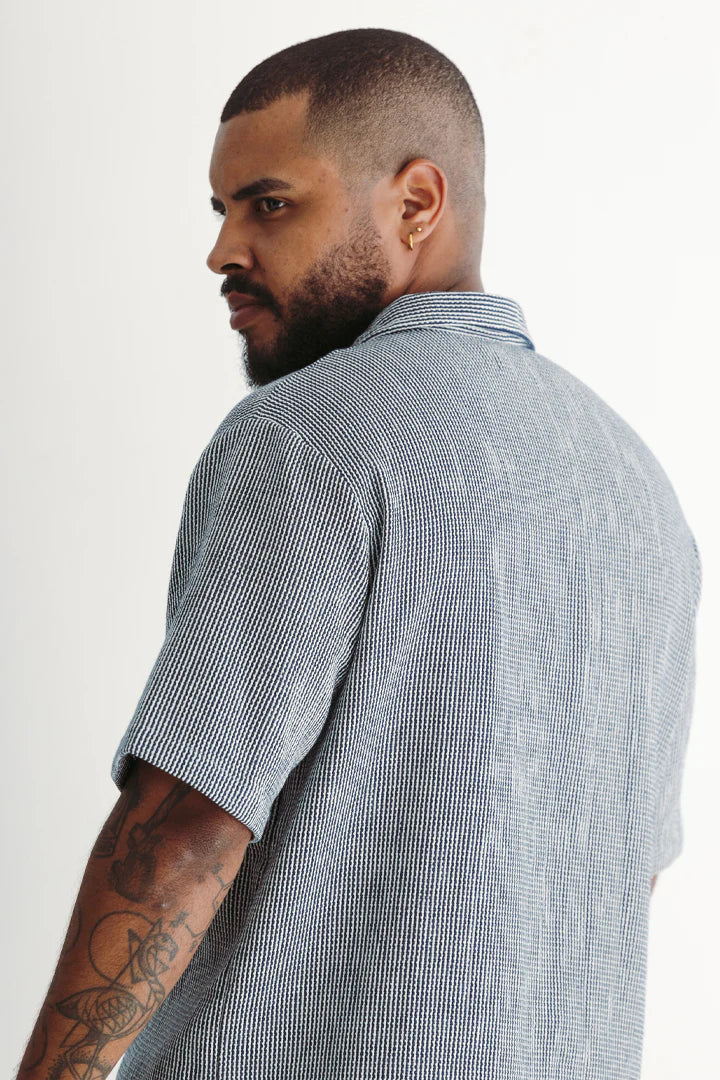 Camisa Tejida Rayas Azul y Blanco