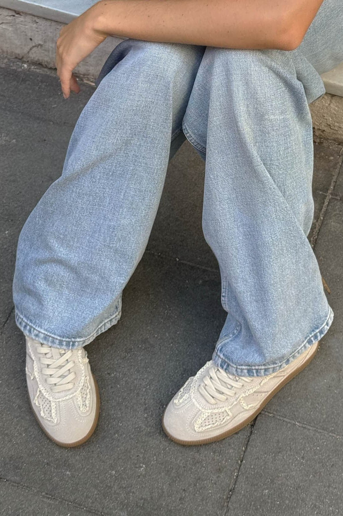 Tenis Alohas De Mujer Tb.490 Crochet Cream Leather TENIS Malva CO