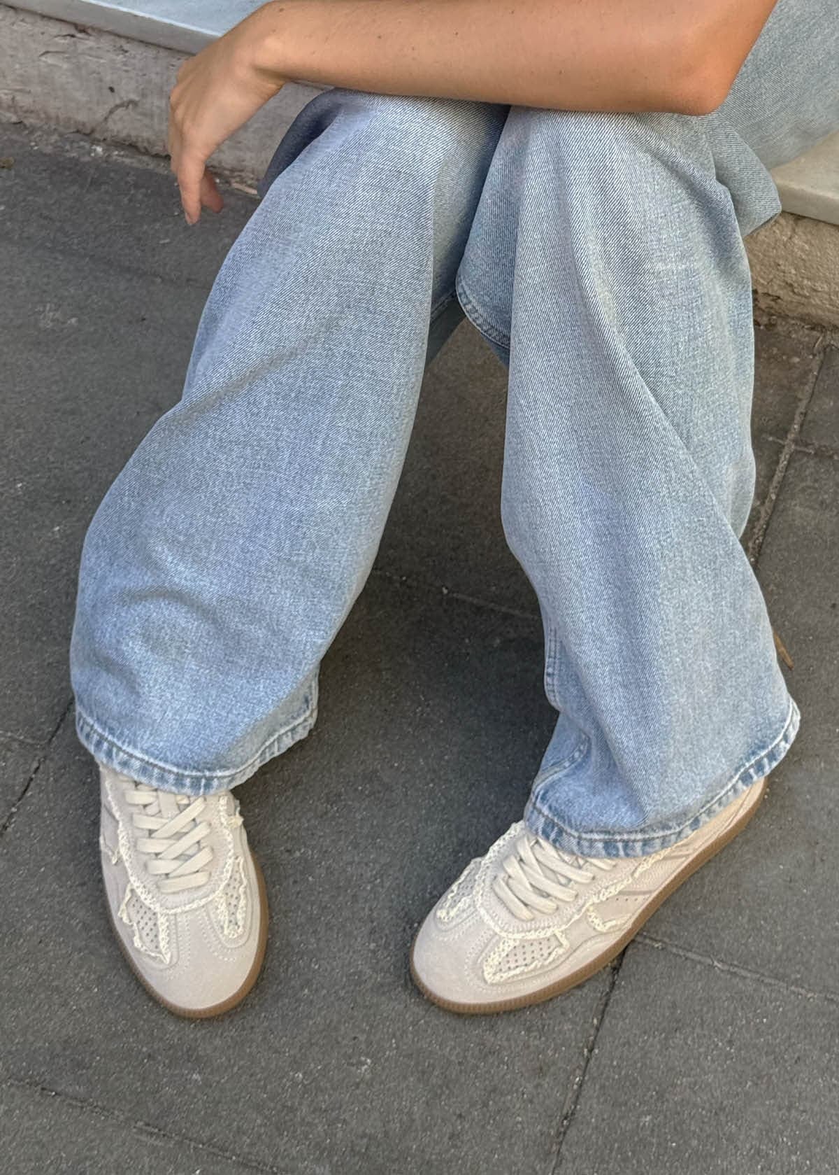 Tenis Alohas De Mujer Tb.490 Crochet Cream Leather