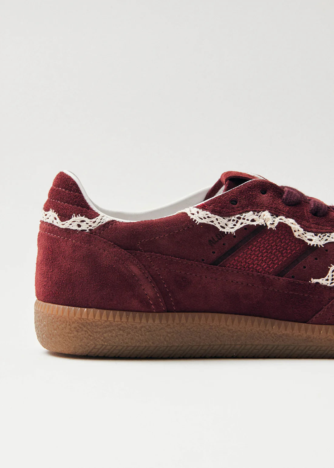 Zapatilla Crochet Leather