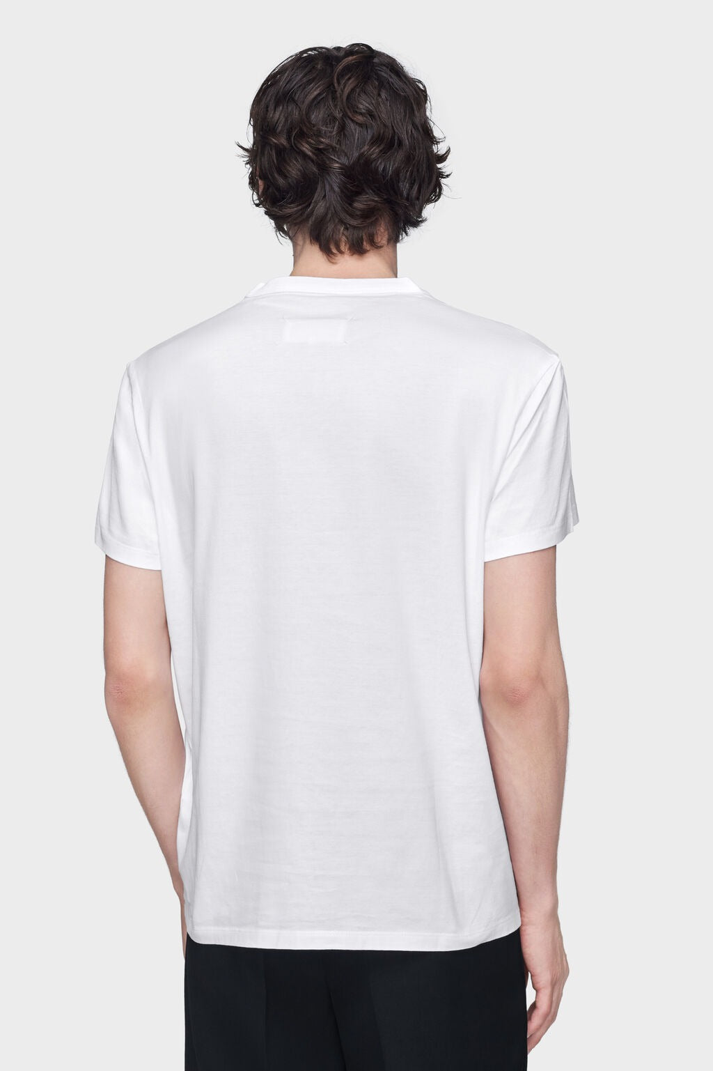 T-Shirt Distorted Logo