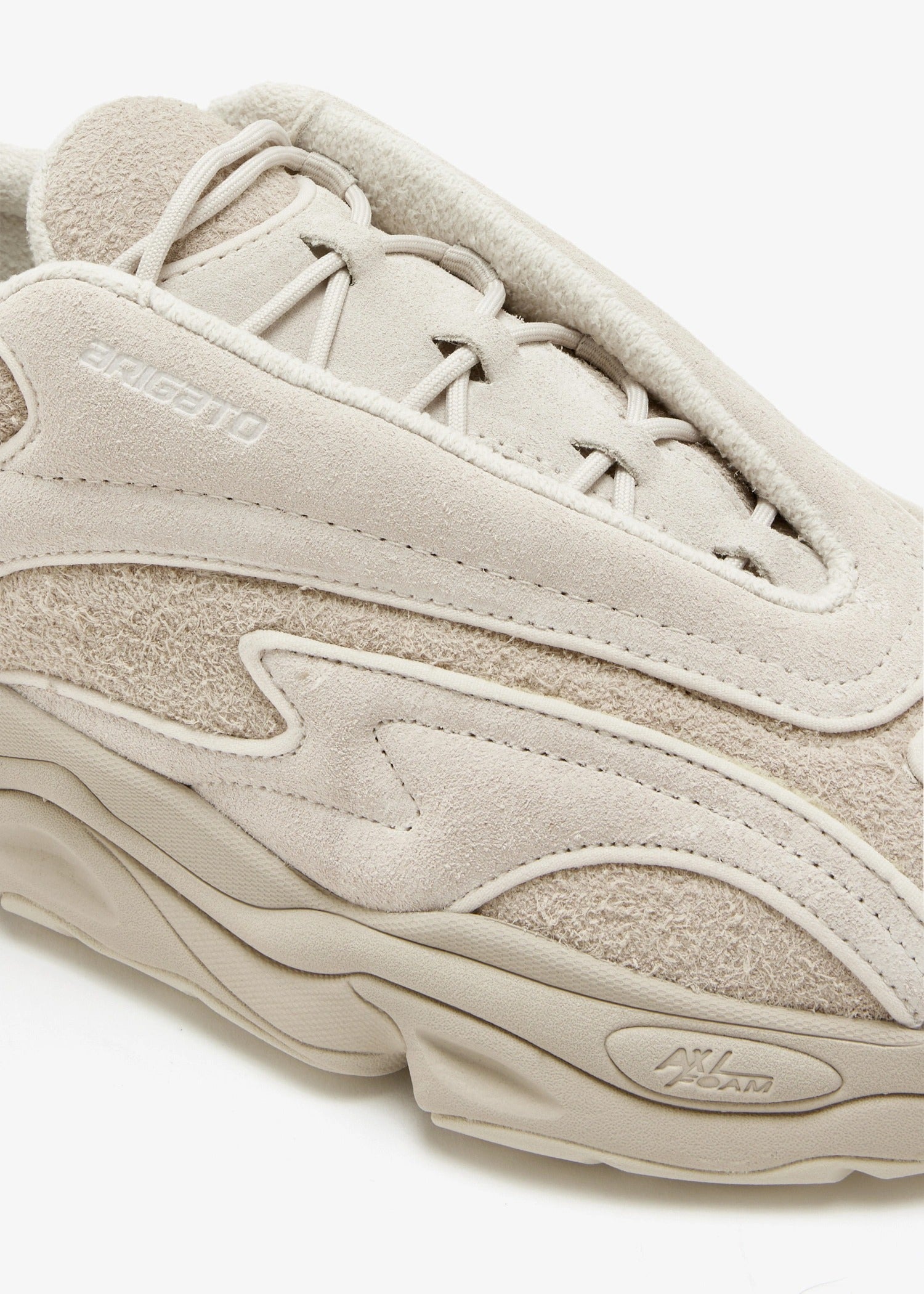Tenis Axel Arigato Satellite Neo Runner Hombre