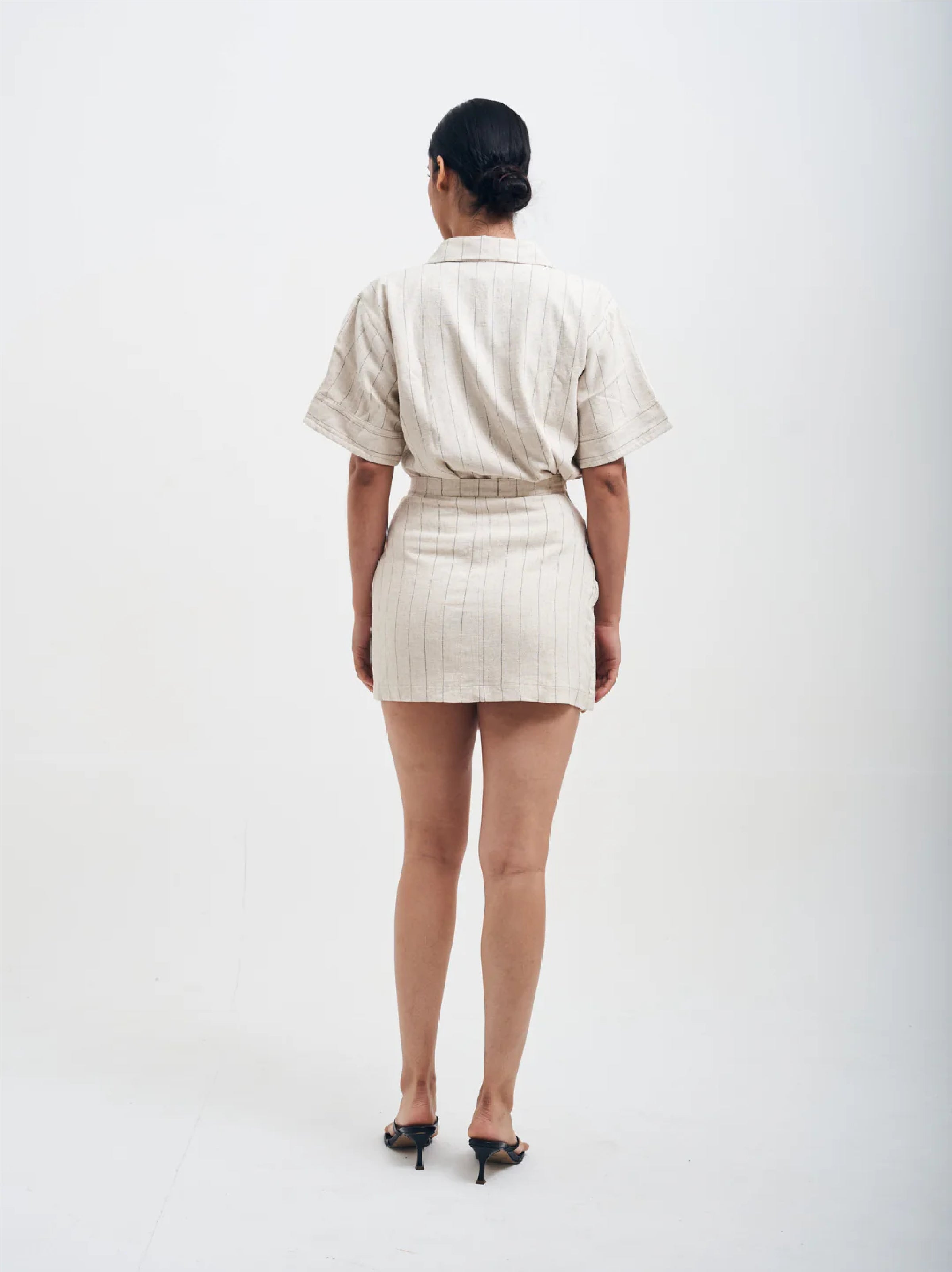 Set Ines