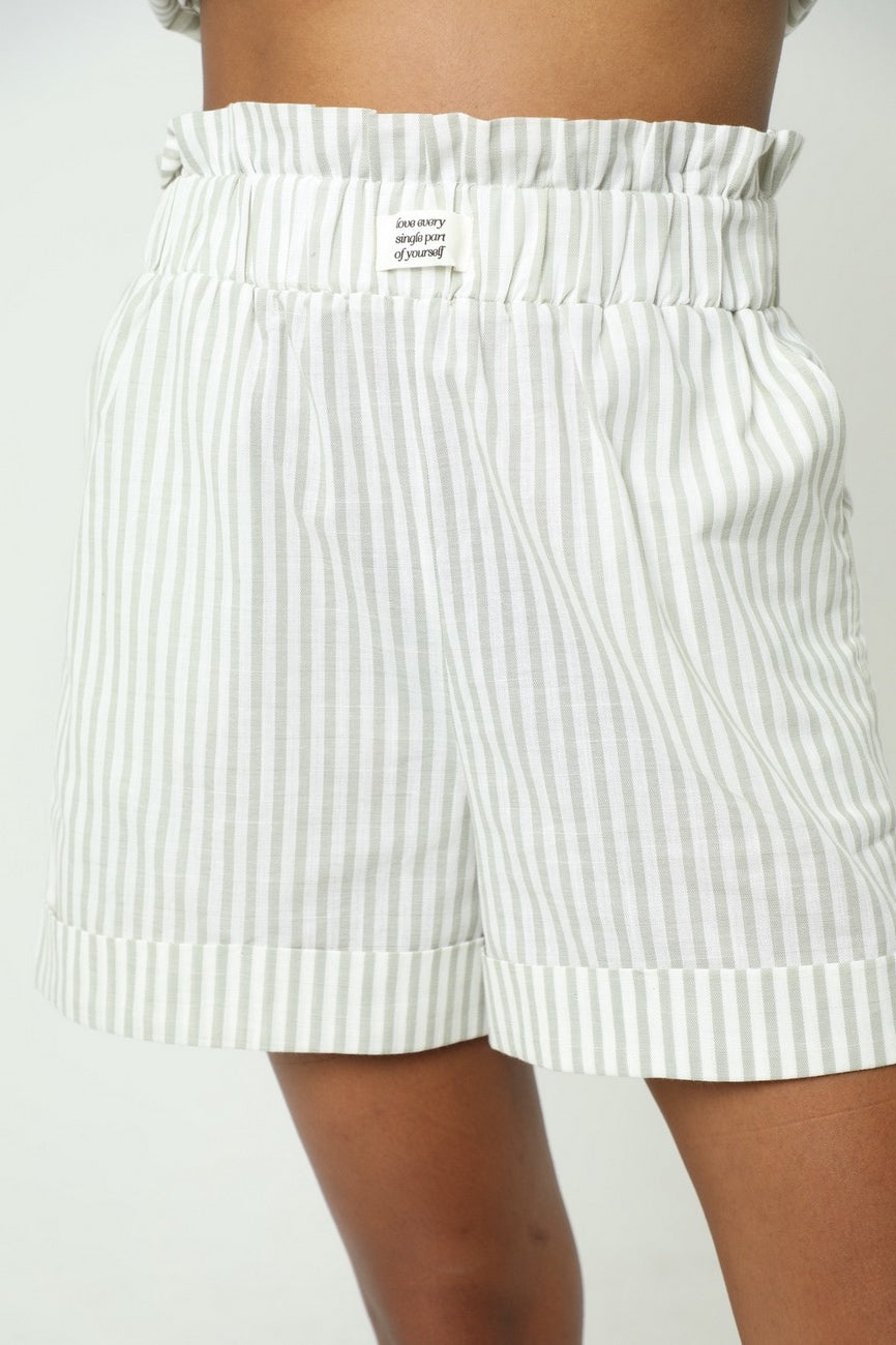 Short Demeter Rayas Green