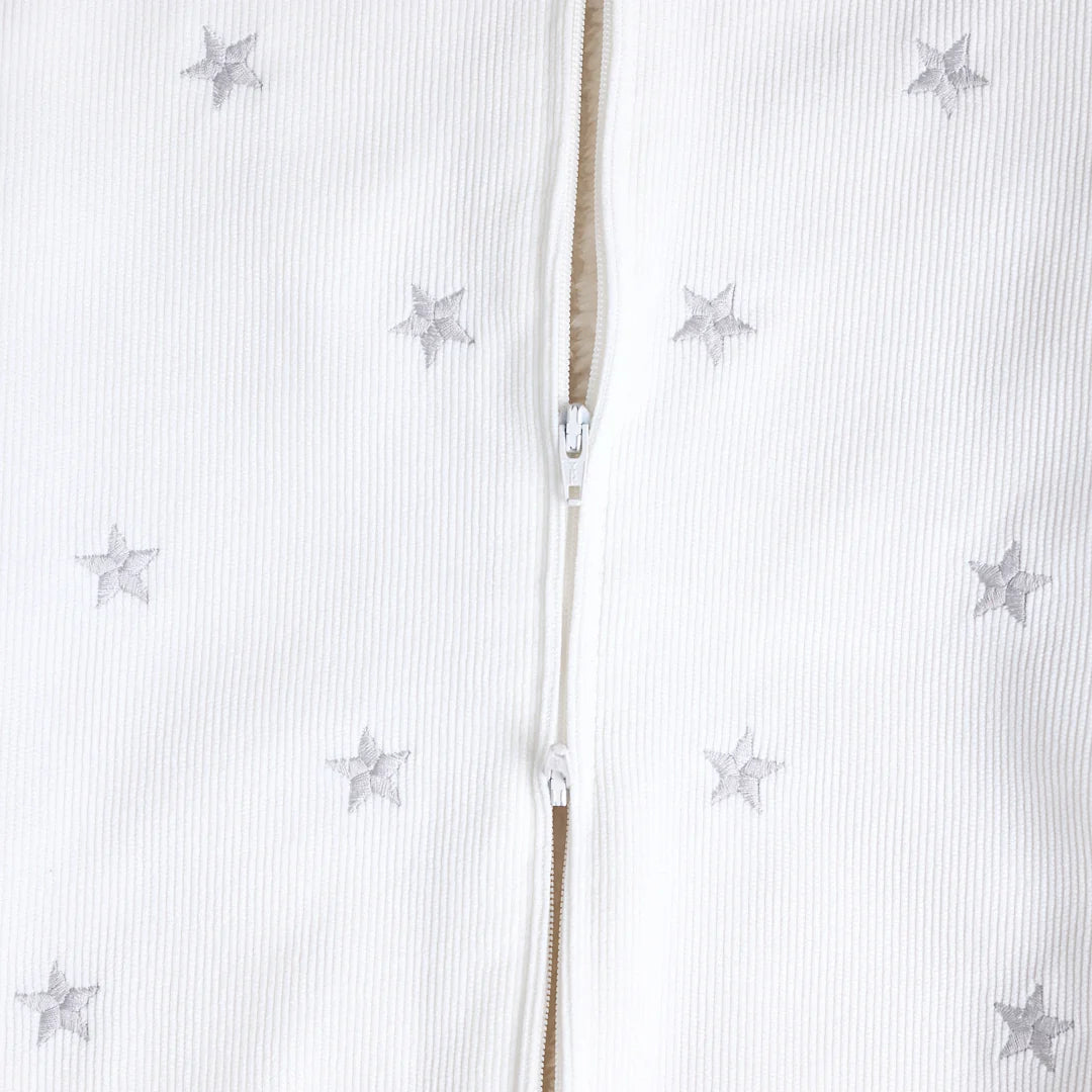 Sleeping Bag Cierre Estrellas Gris Bordado