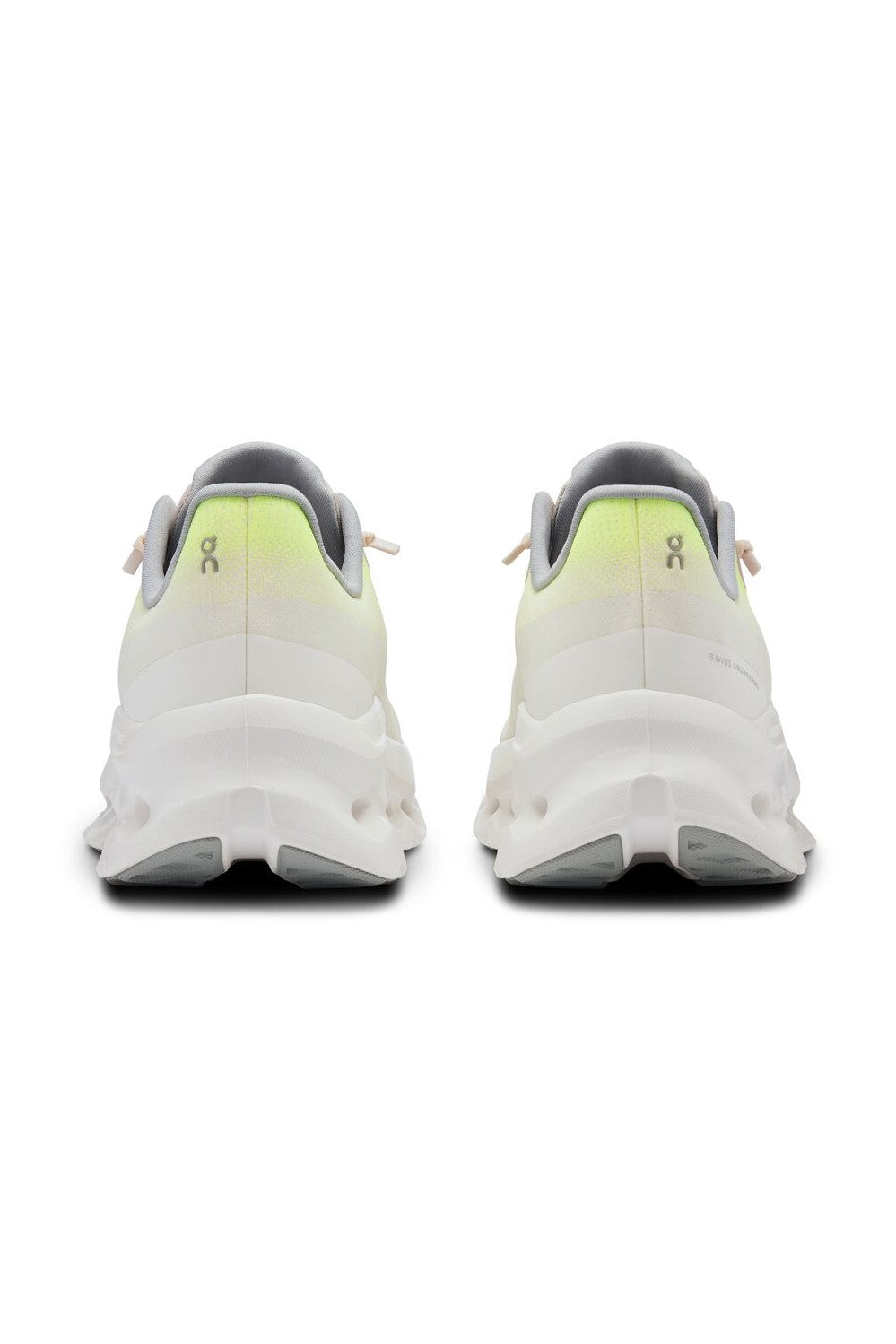 Tenis On Pad Cloud Tilt Mujer