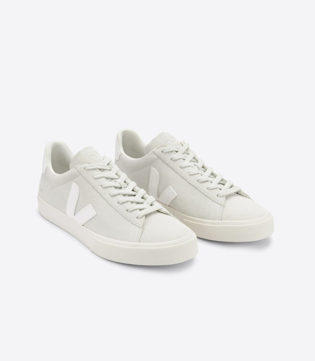 Tenis Veja de Mujer Campo Suede Natural