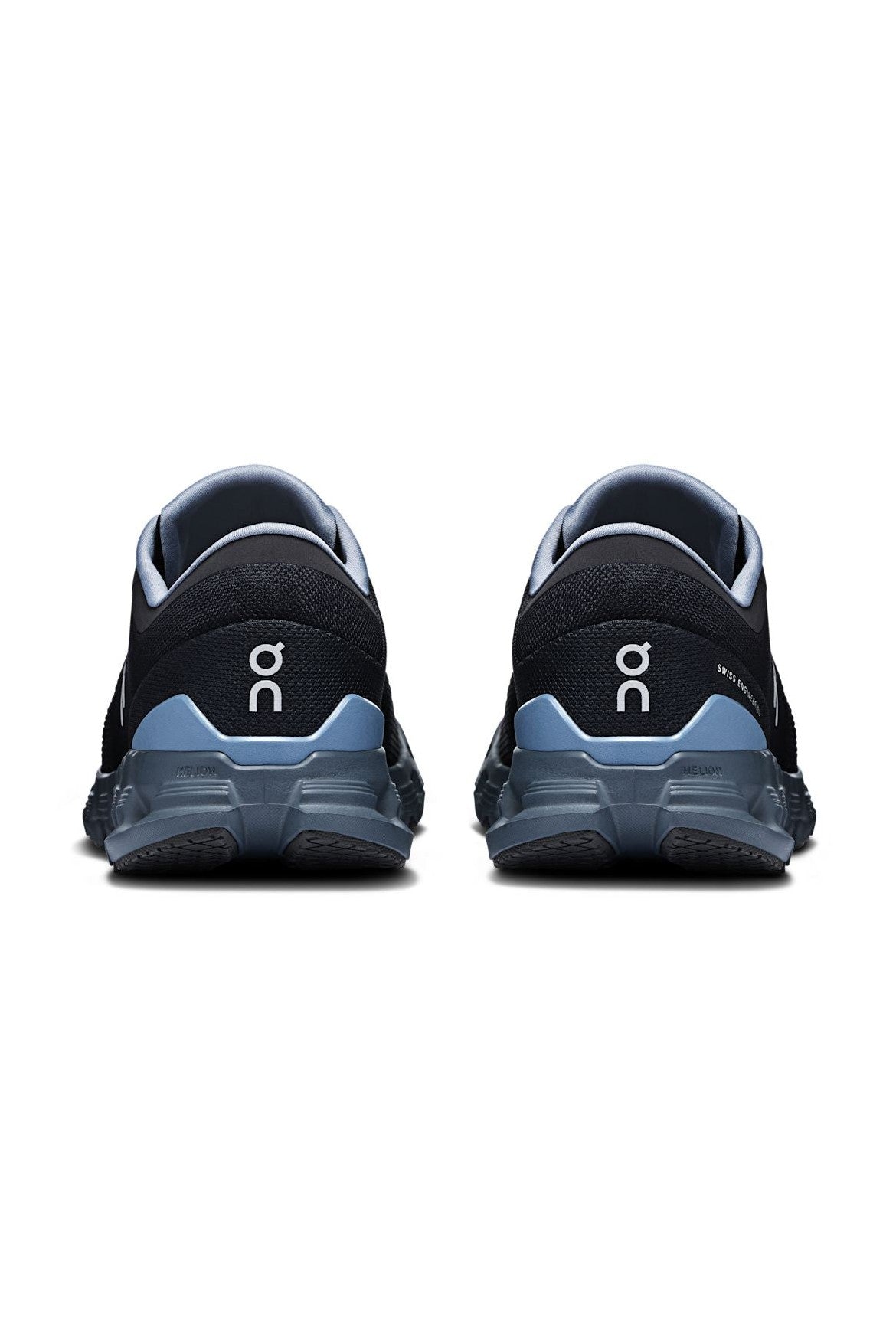 Tenis On de Hombre Cloud X 4