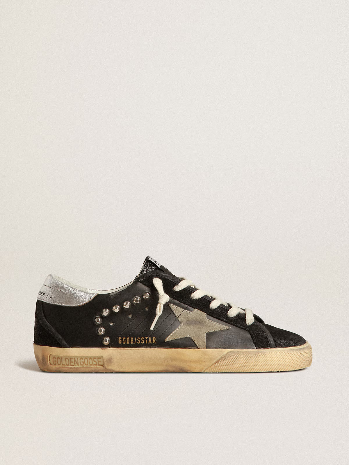 Tenis Golden Goose Super Star  Leather With Stitchings And Studs Mujer