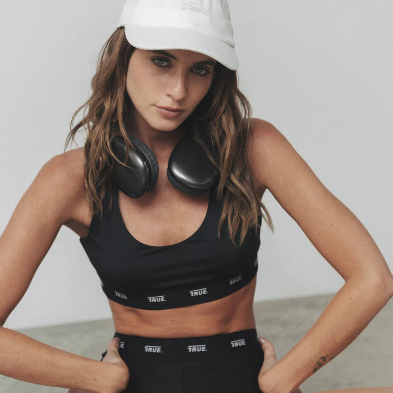 Top Elástico True Active  Negro