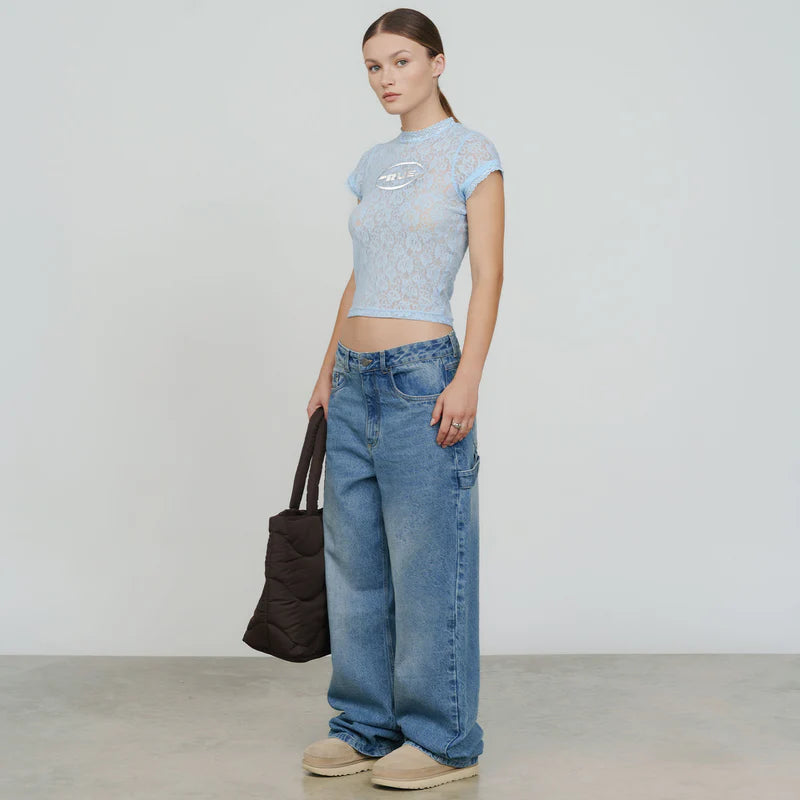 Top De Bebé Con Encaje Floral Azul Claro