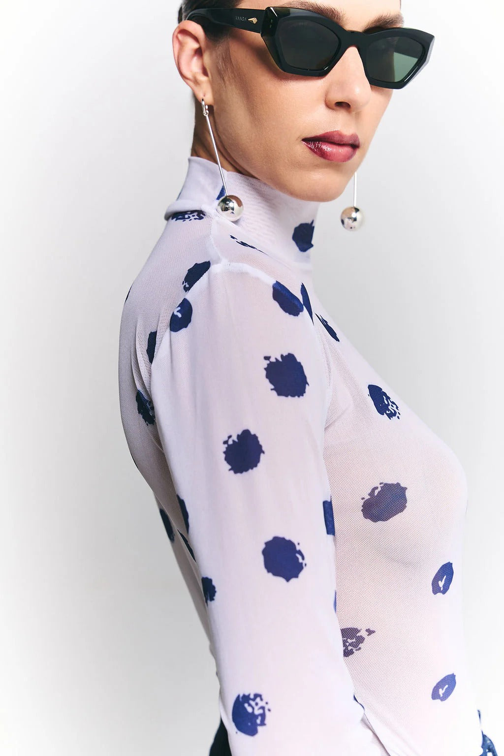 Top Mesh Finger Dots