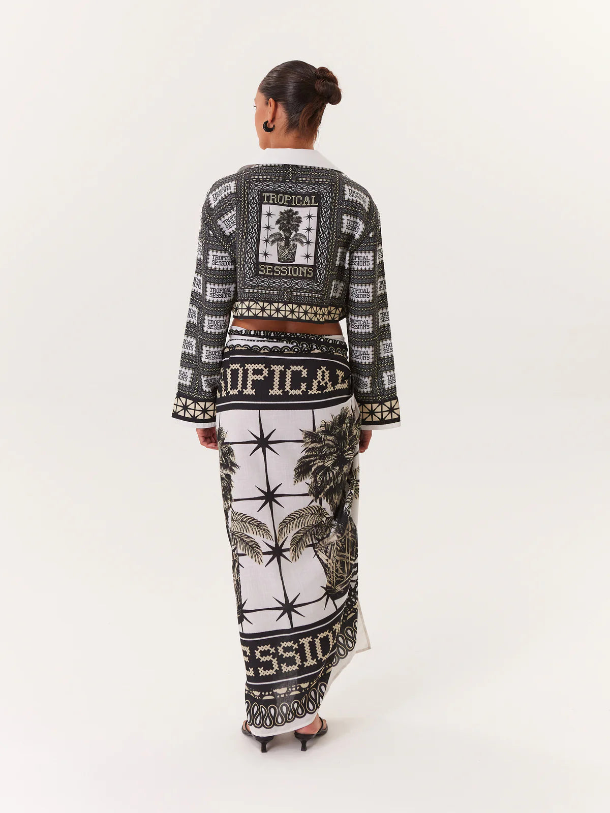 Blusa Cropped Tropical Sessions