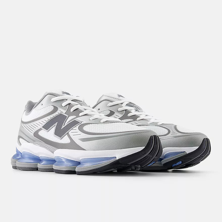 Zapatilla New Balance White 100 Unisex