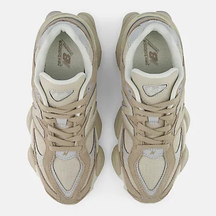 Tenis New Balance 9060 Mujer