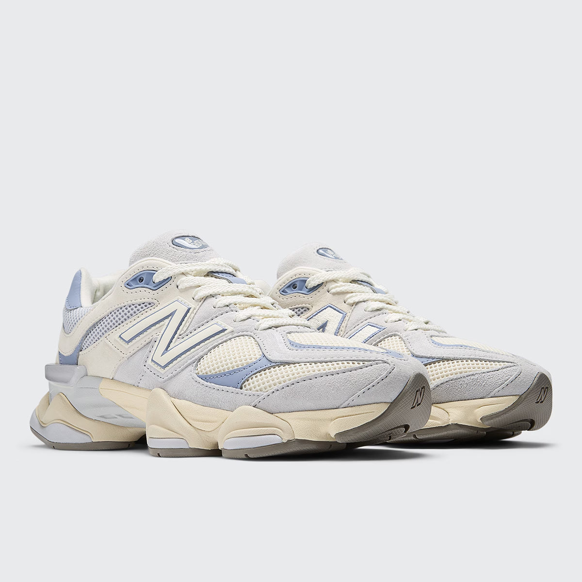 Zapatilla New Balance 9060 Pearl Grey Mujer