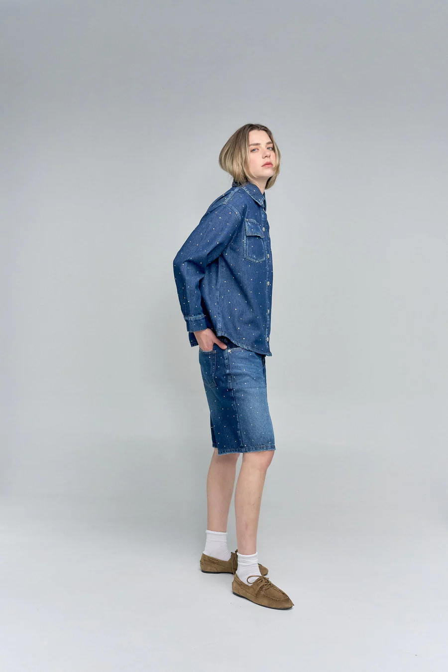 Bermuda Denim Oscuro Con Apliques De Cristales